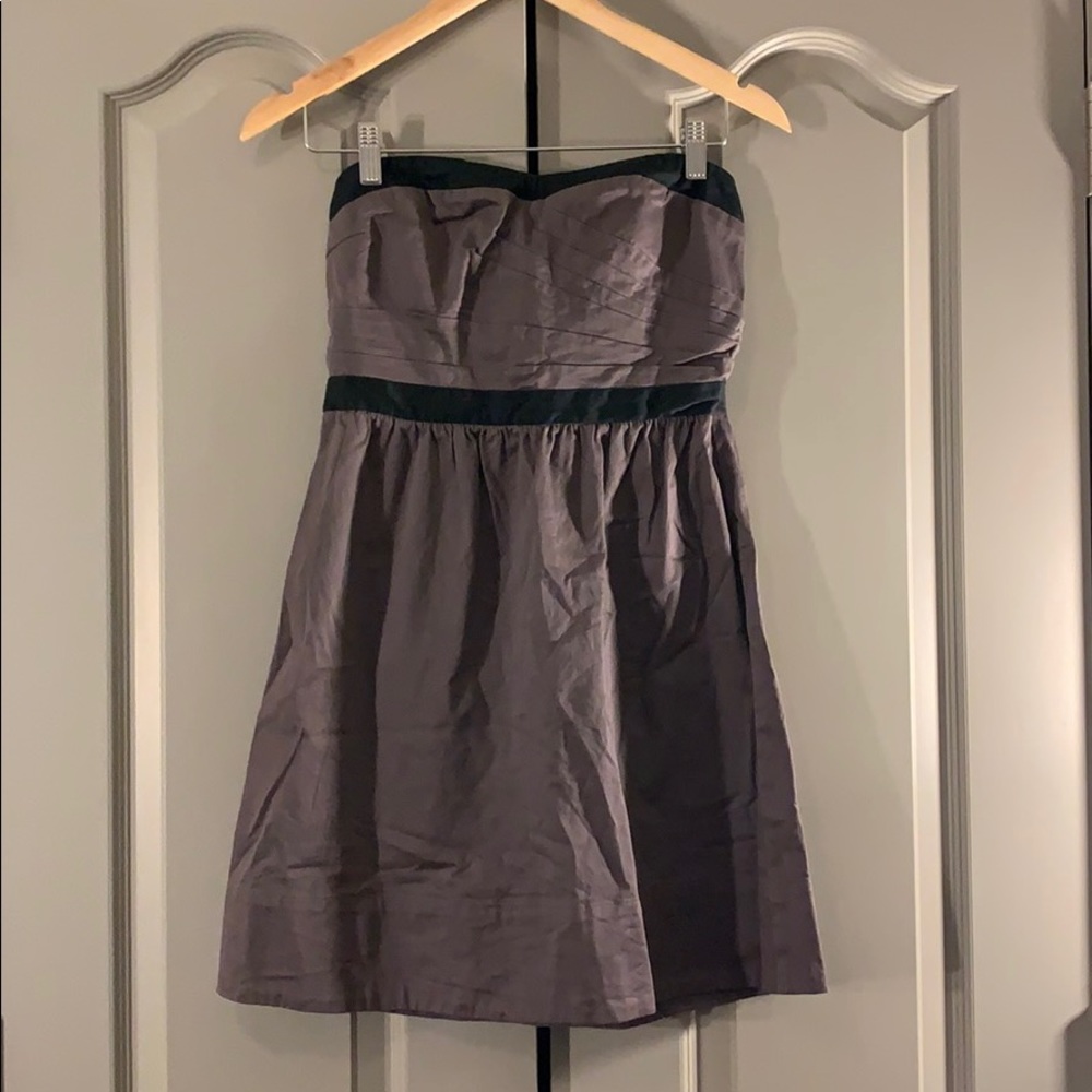AEO strapless gray black trim mini dress size 6